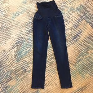 medium size 6 maternity skinny jeans